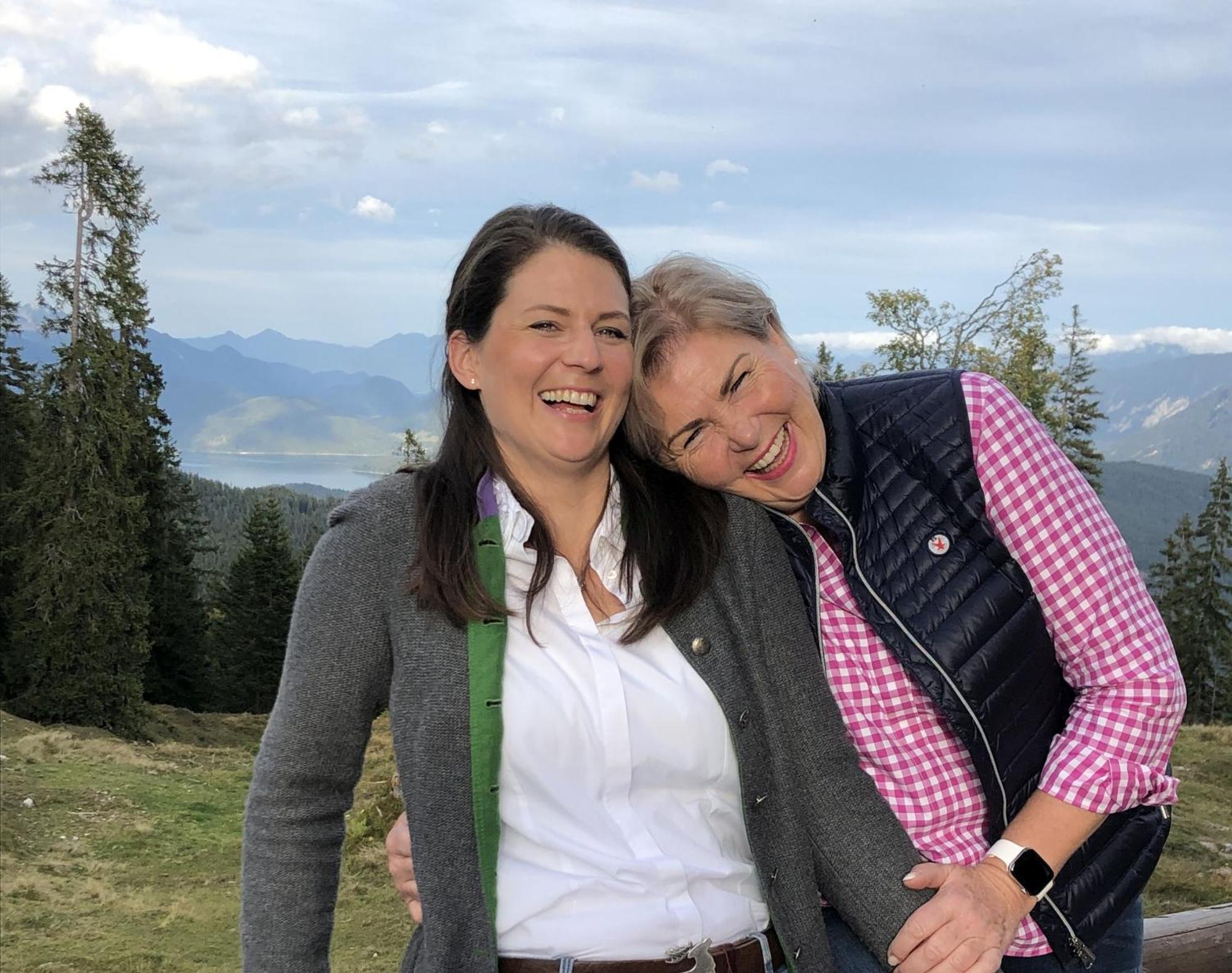 Bayern Resort Hotel - Adults Only - Mit Zugspitzblick - Eibsee-Naehe - Wellnessbereich - Naturpool Im Sommer Grainau Luaran gambar