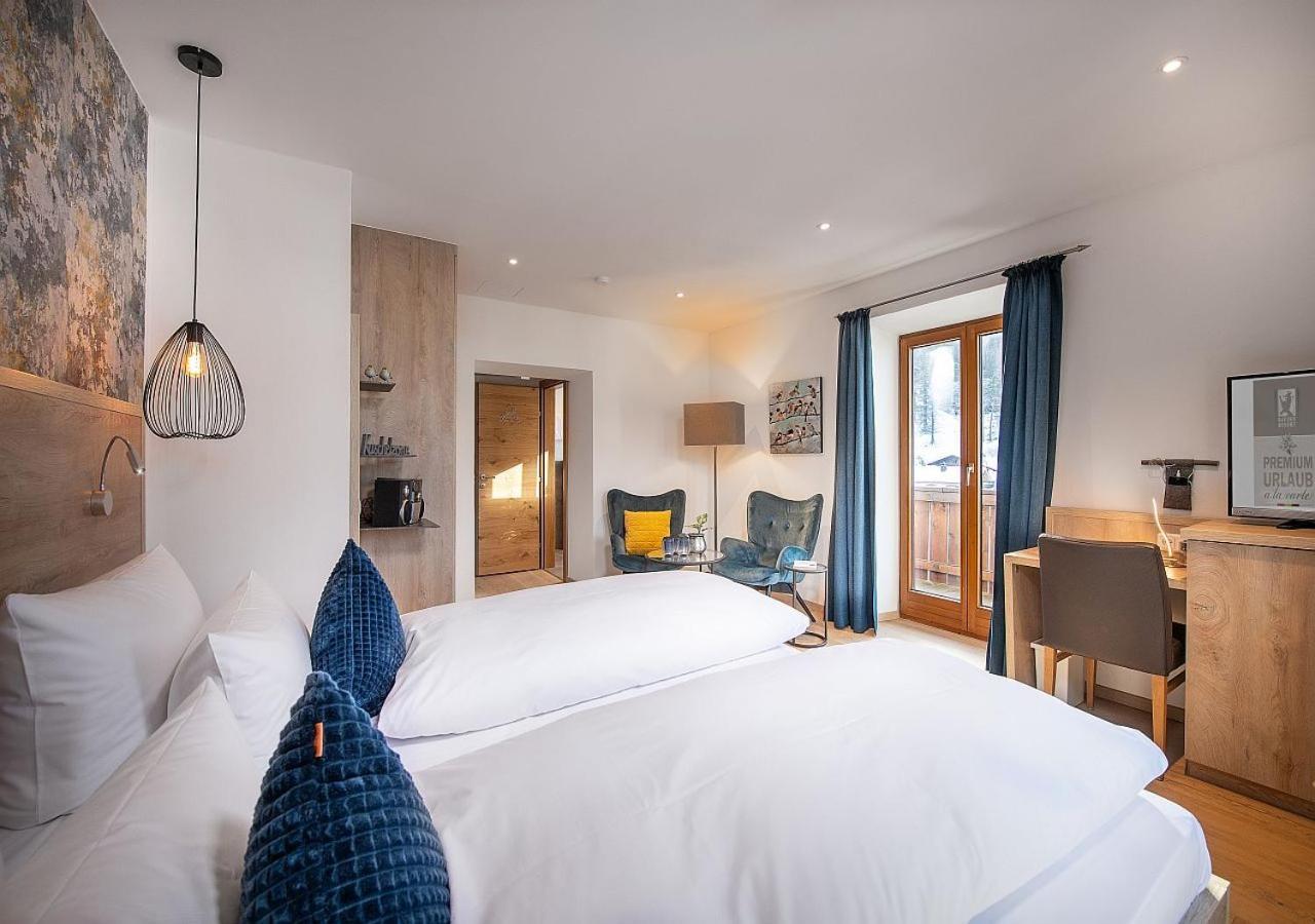 Bayern Resort Hotel - Adults Only - Mit Zugspitzblick - Eibsee-Naehe - Wellnessbereich - Naturpool Im Sommer Grainau Luaran gambar